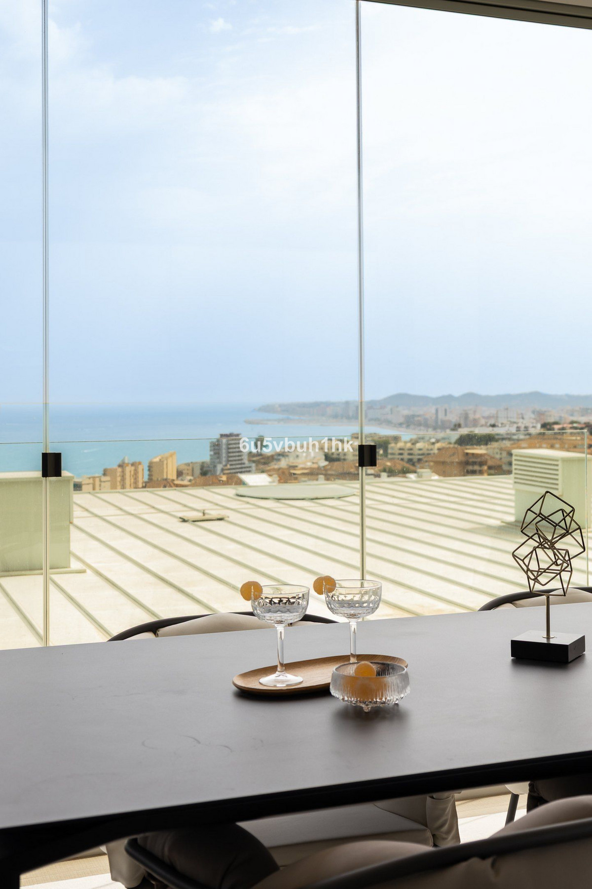 4 Bed Apartment for sale in Fuengirola Costa Del Sol, Málaga, Spain