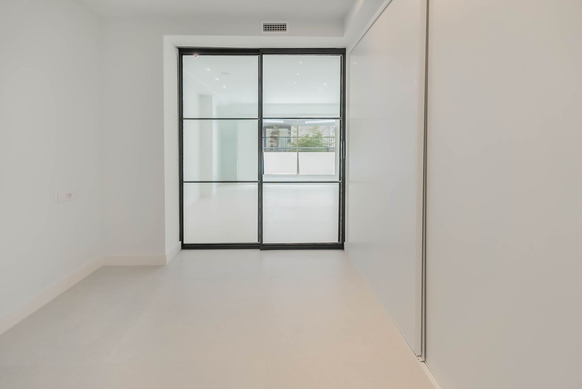 2 Bed Apartment for sale in Los Boliches Costa Del Sol, Málaga, Spain