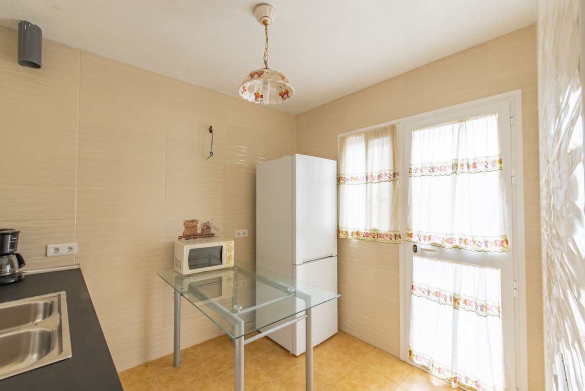 2 Bed Townhouse for sale in Coín Costa Del Sol, Málaga, Spain