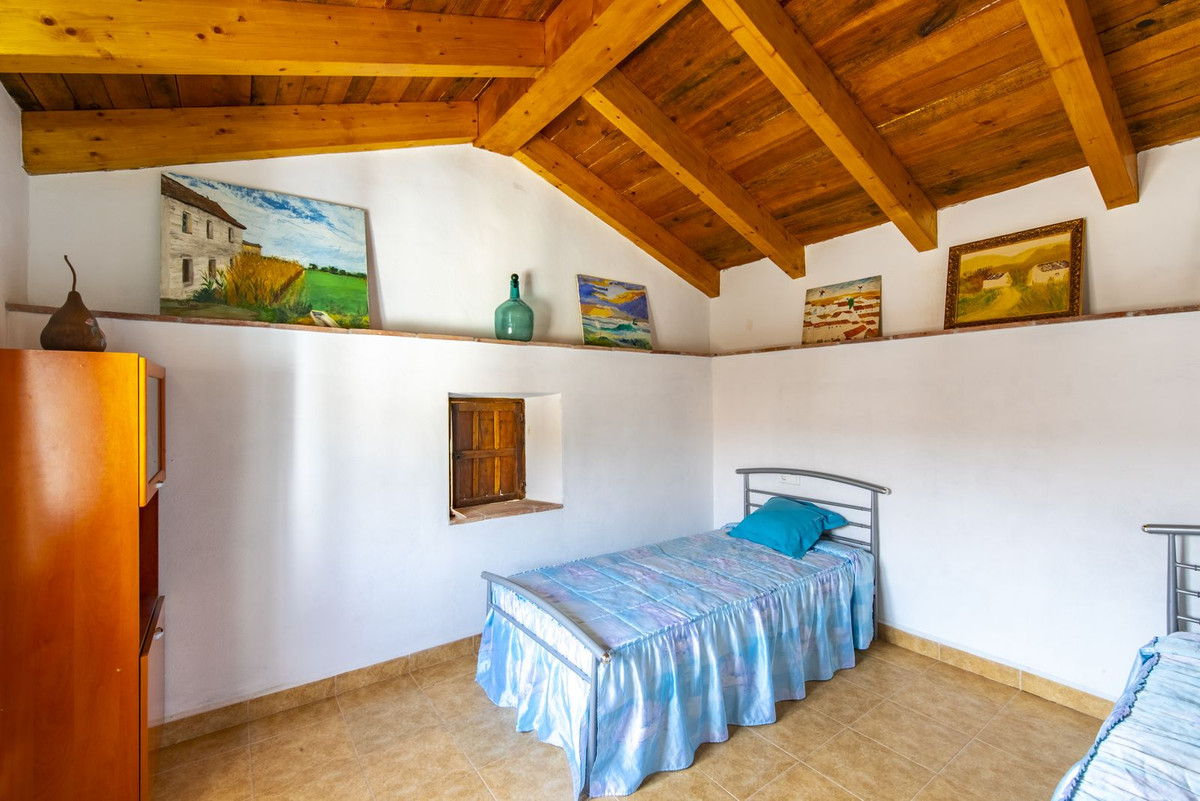 2 Bed Townhouse for sale in Coín Costa Del Sol, Málaga, Spain