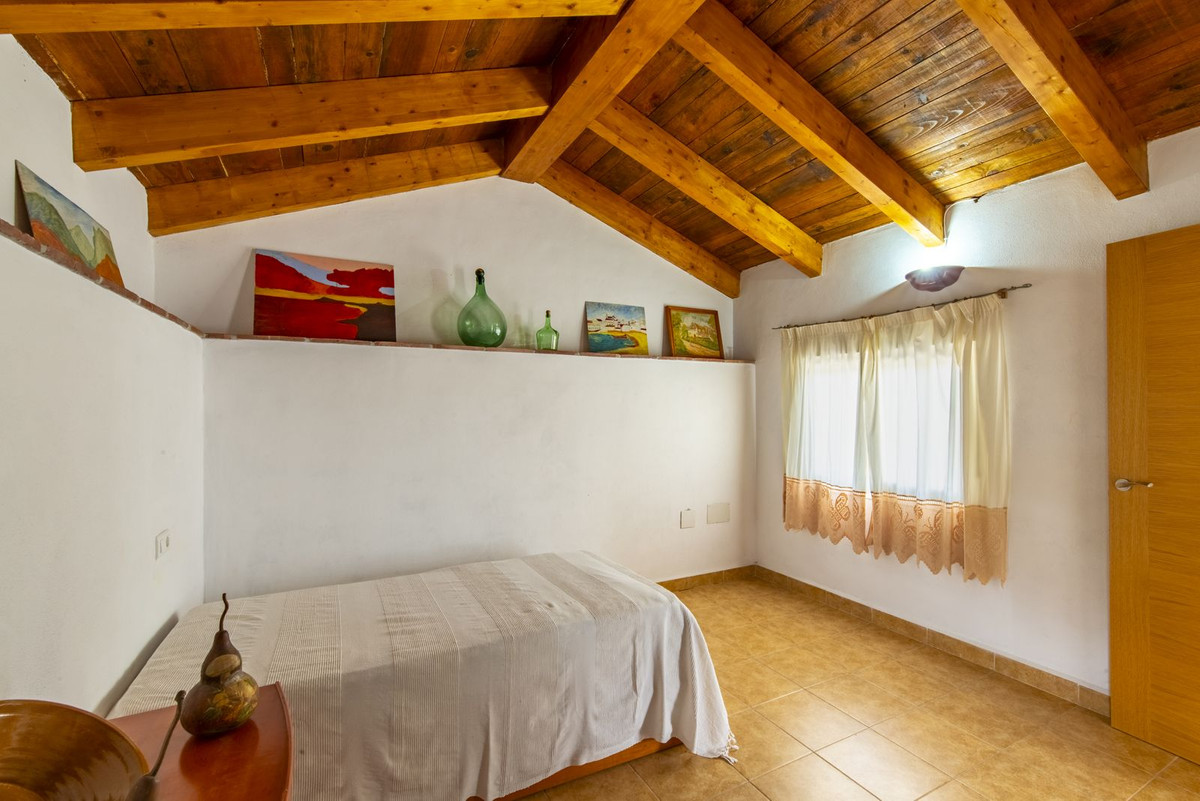 2 Bed Townhouse for sale in Coín Costa Del Sol, Málaga, Spain