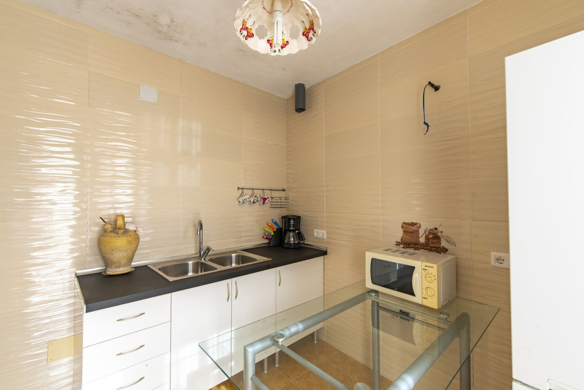 2 Bed Townhouse for sale in Coín Costa Del Sol, Málaga, Spain
