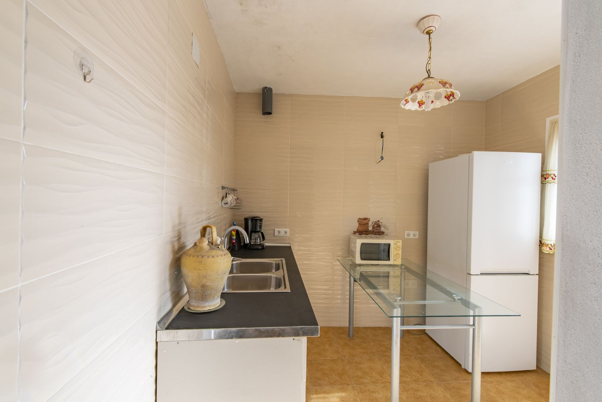 2 Bed Townhouse for sale in Coín Costa Del Sol, Málaga, Spain