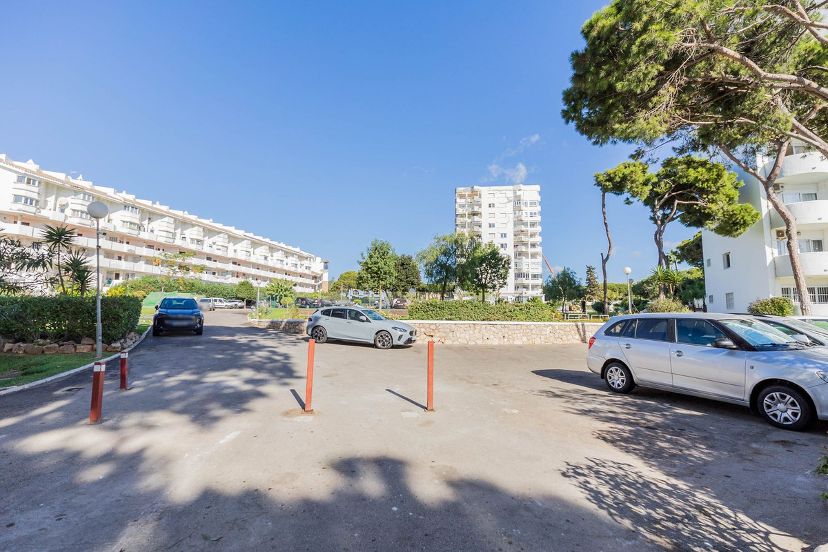 Apartment for sale in Calahonda Costa Del Sol, Málaga, Spain