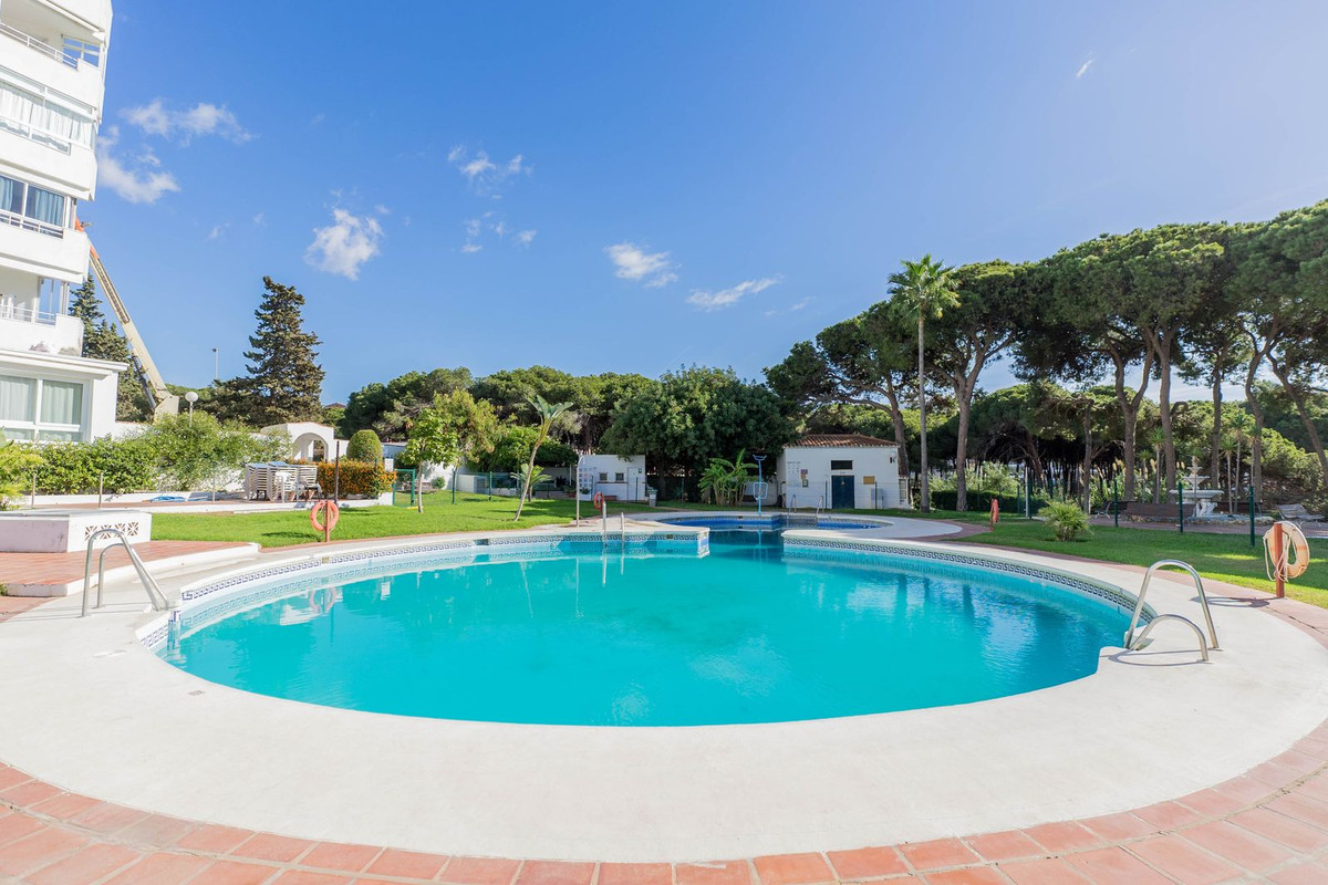 Apartment for sale in Calahonda Costa Del Sol, Málaga, Spain