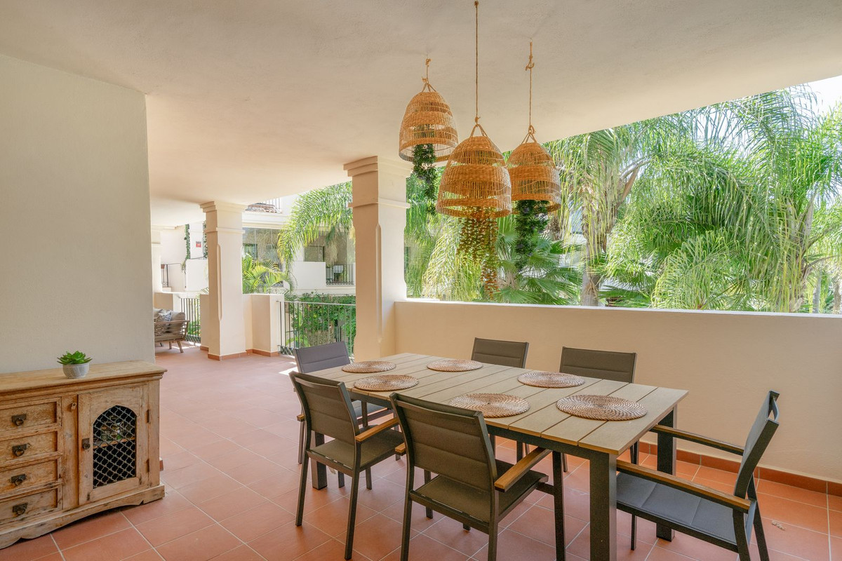 3 Bed Apartment for sale in Nueva Andalucía Costa Del Sol, Málaga, Spain