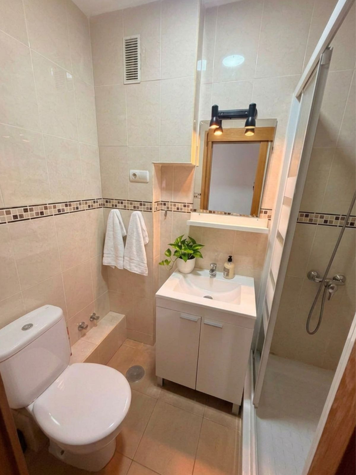 3 Bed Apartment for sale in Torremolinos Costa Del Sol, Málaga, Spain