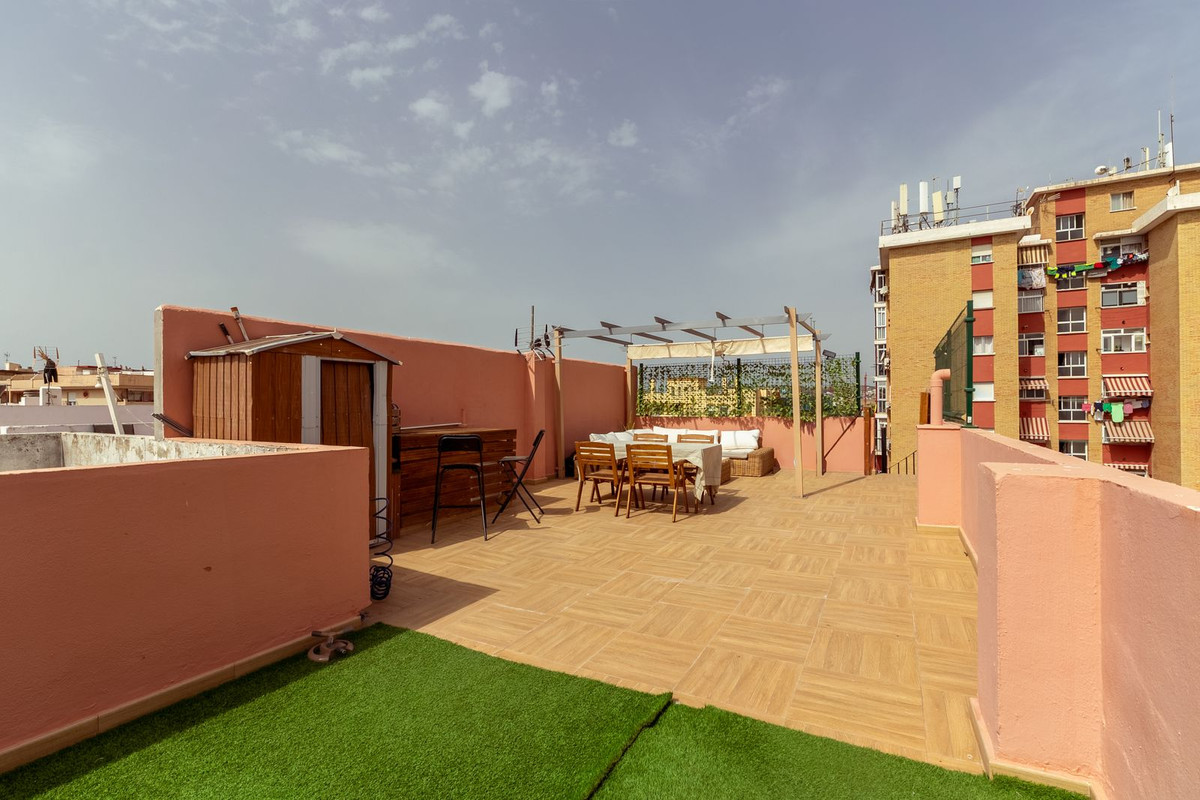2 Bed Apartment for sale in Las Lagunas Costa Del Sol, Málaga, Spain