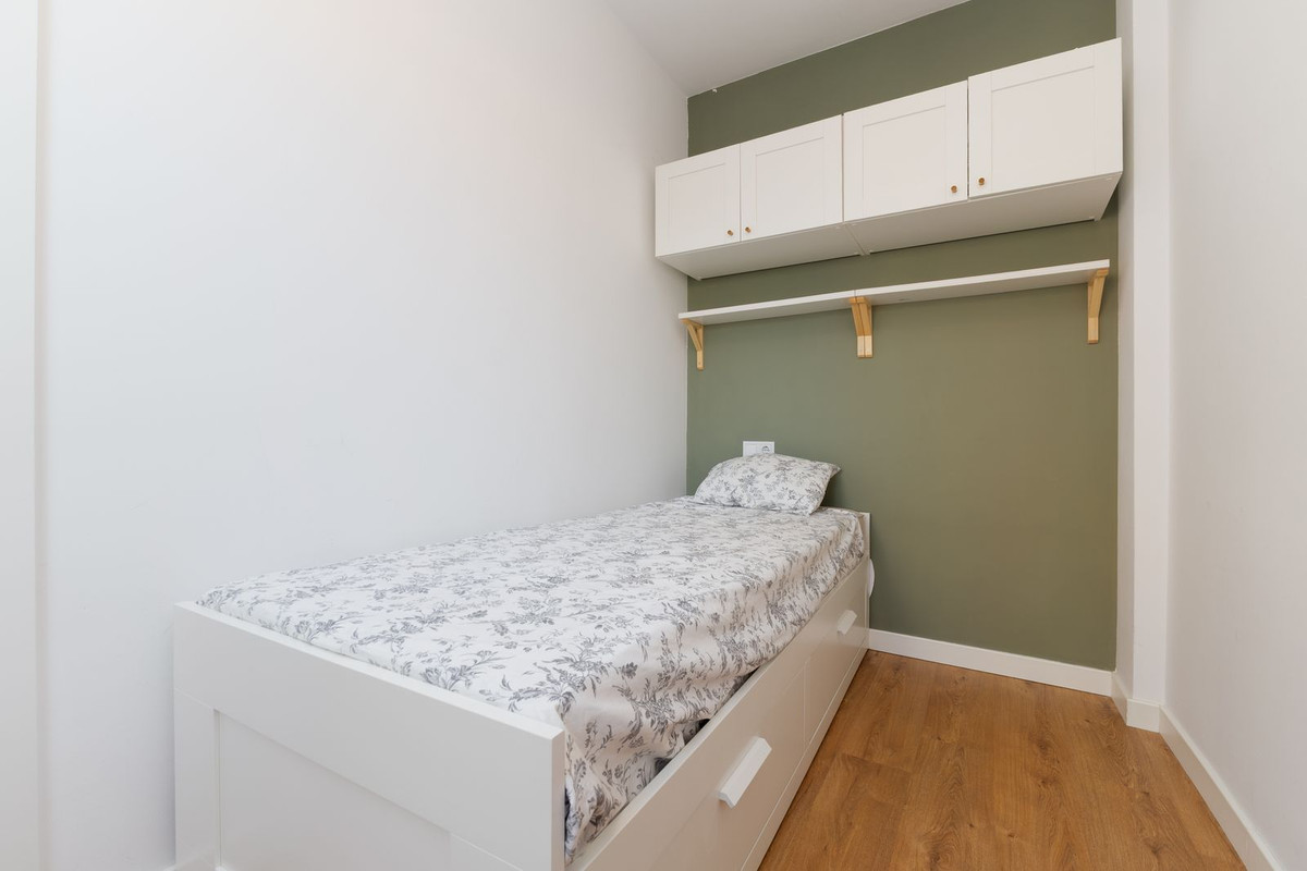 2 Bed Apartment for sale in Las Lagunas Costa Del Sol, Málaga, Spain