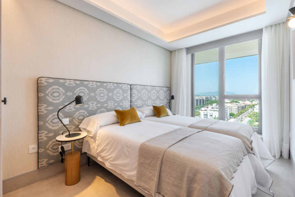 3 Bed Apartment for sale in Málaga Costa Del Sol, Málaga, Spain