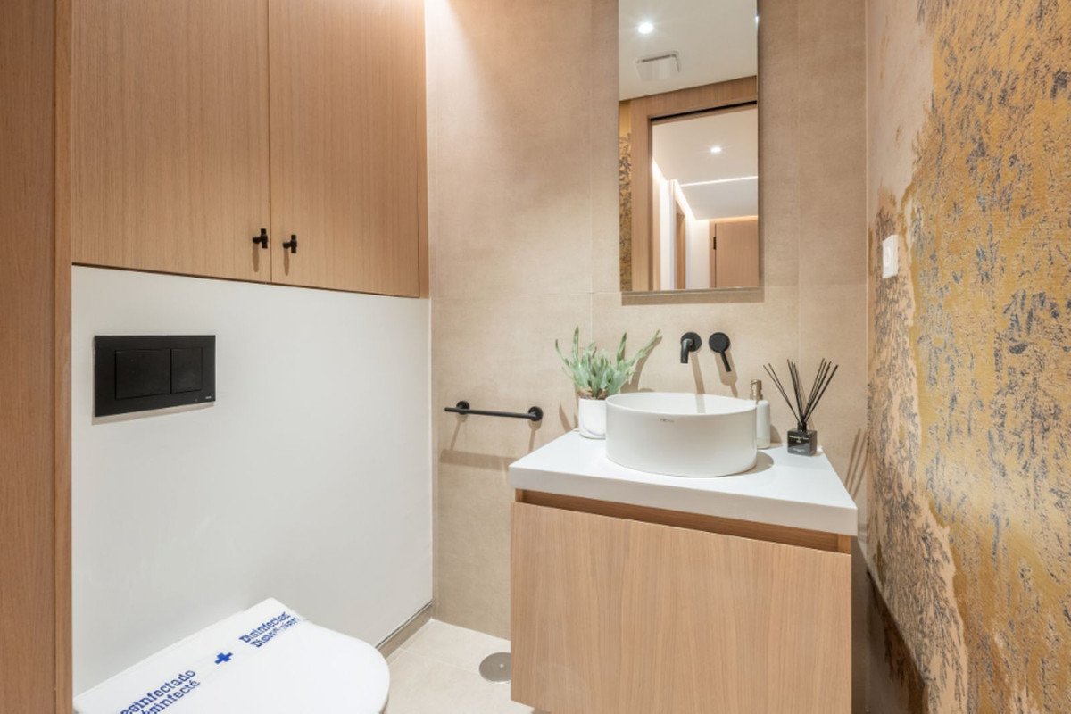 3 Bed Apartment for sale in Málaga Costa Del Sol, Málaga, Spain