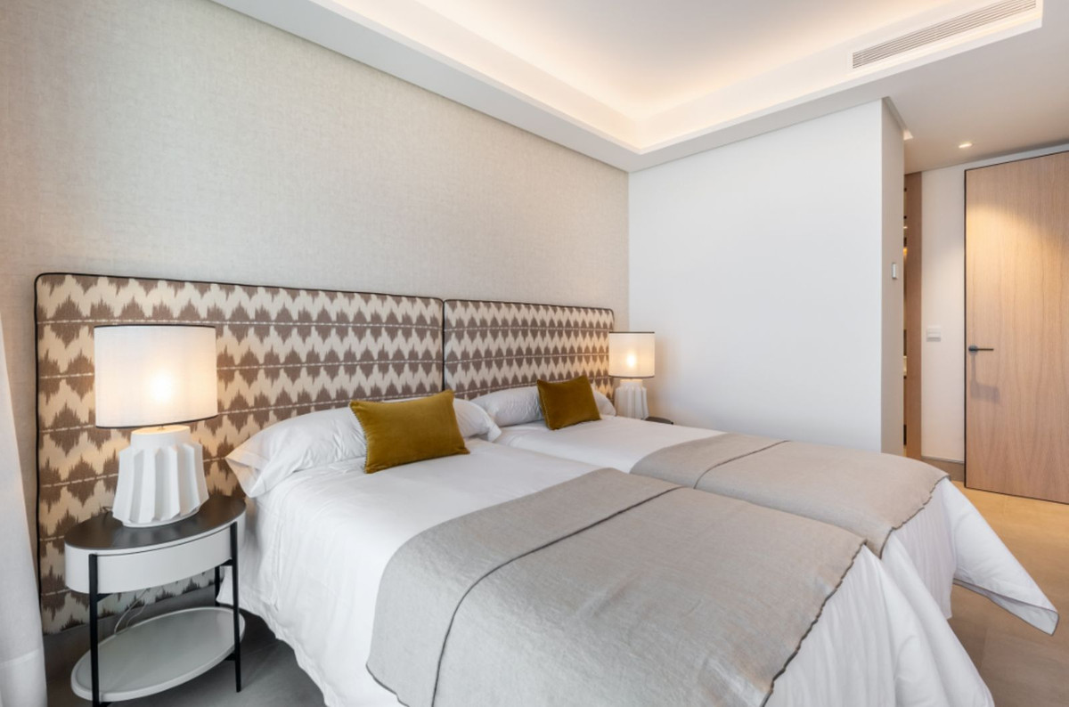 3 Bed Apartment for sale in Málaga Costa Del Sol, Málaga, Spain