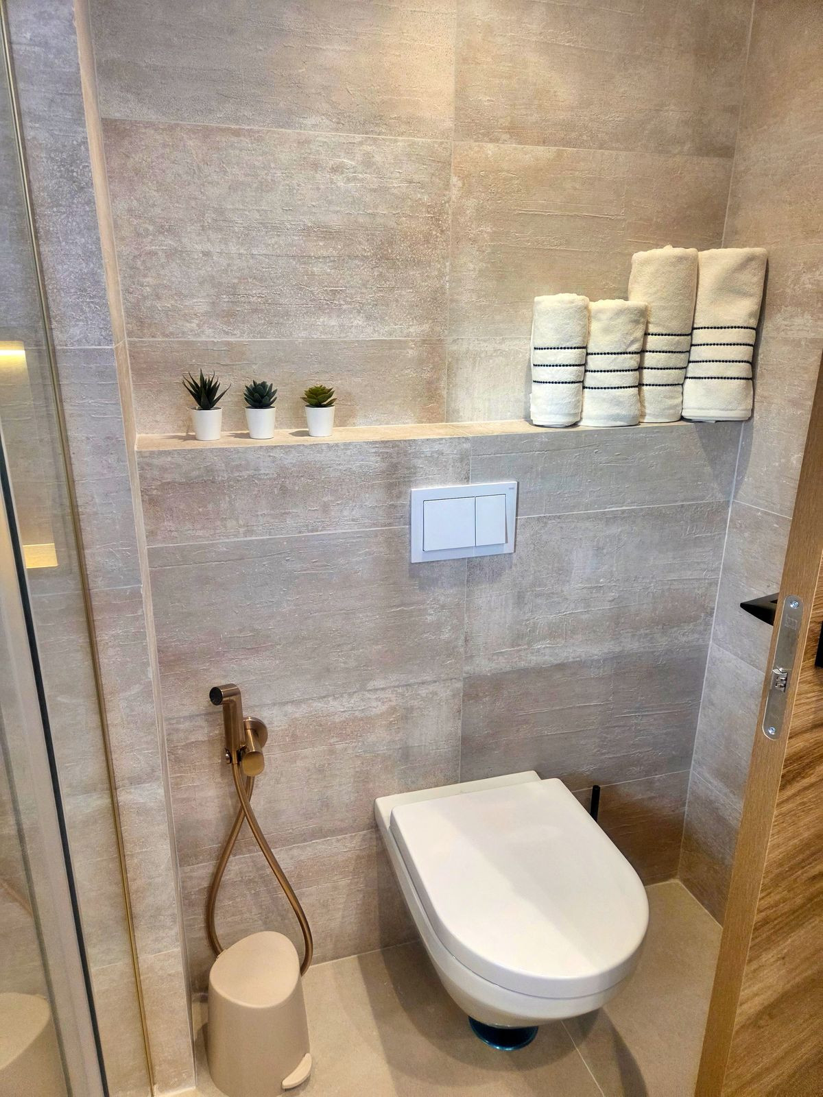3 Bed Apartment for sale in Puerto Banús Costa Del Sol, Málaga, Spain