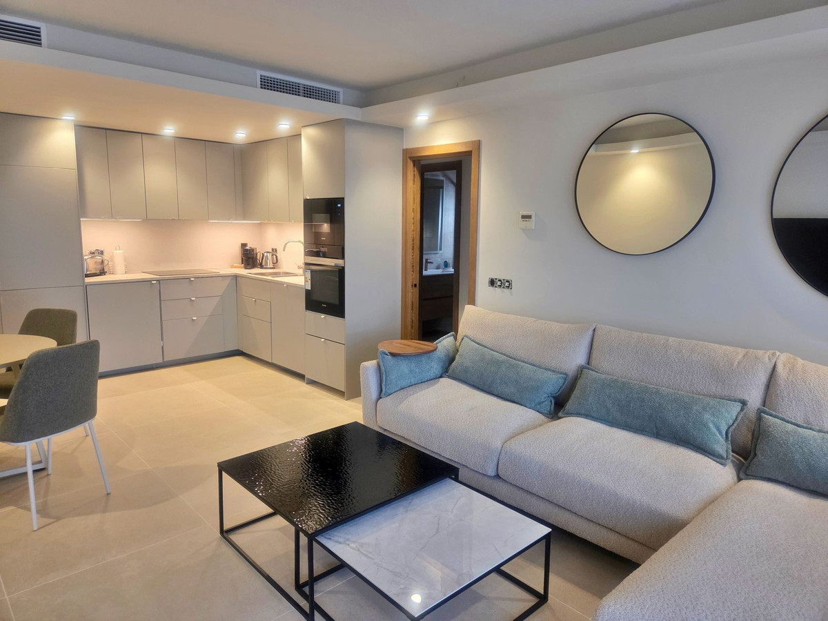 3 Bed Apartment for sale in Puerto Banús Costa Del Sol, Málaga, Spain