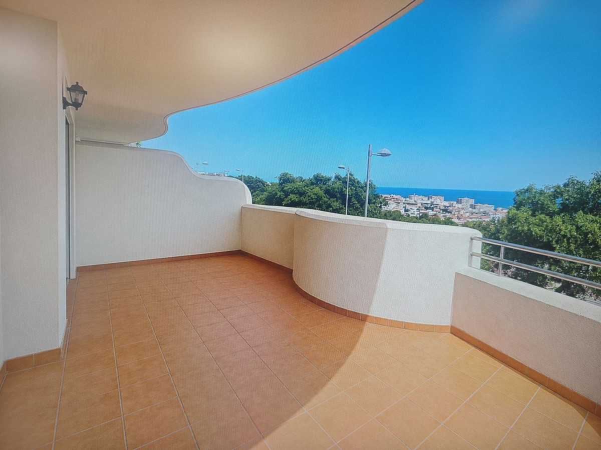 2 Bed Apartment for sale in Arroyo De La Miel Costa Del Sol, Málaga, Spain