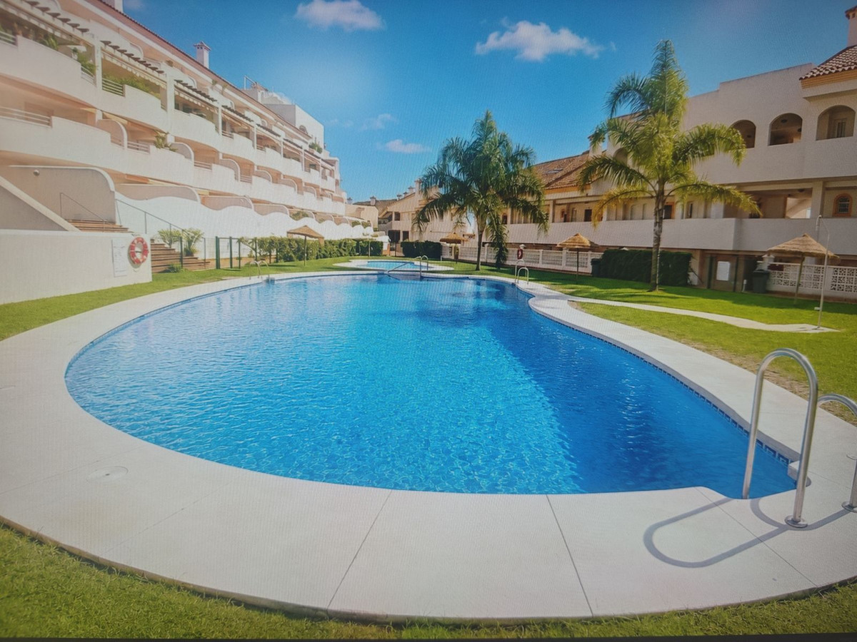 2 Bed Apartment for sale in Arroyo De La Miel Costa Del Sol, Málaga, Spain