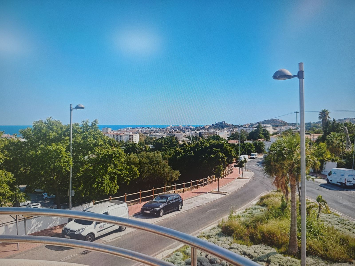 2 Bed Apartment for sale in Arroyo De La Miel Costa Del Sol, Málaga, Spain