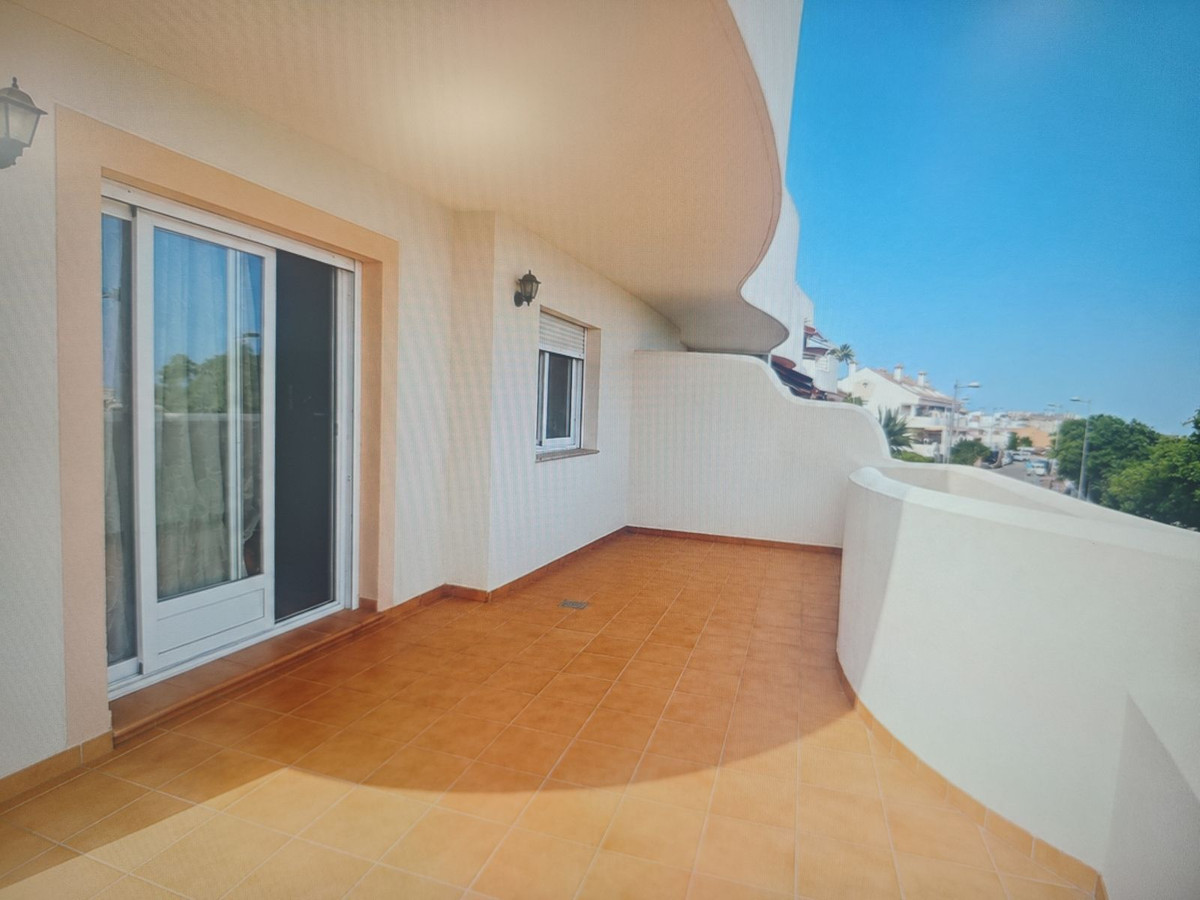 2 Bed Apartment for sale in Arroyo De La Miel Costa Del Sol, Málaga, Spain