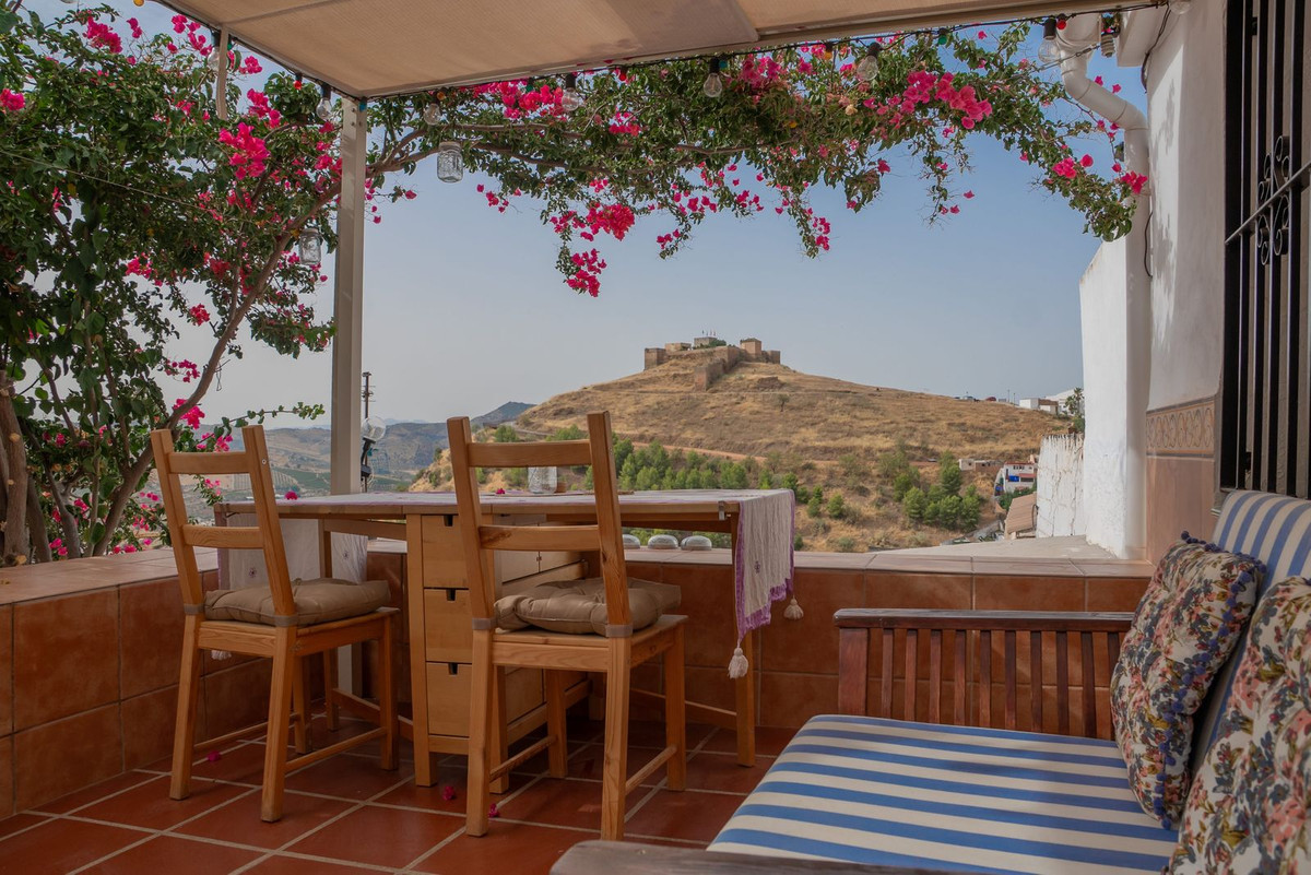 2 Bed Townhouse for sale in Alora Costa Del Sol, Málaga, Spain