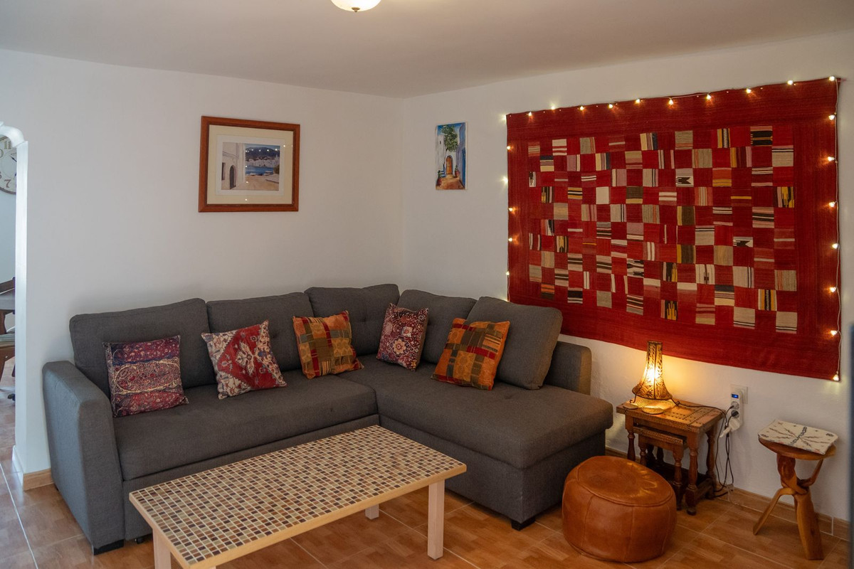 2 Bed Townhouse for sale in Alora Costa Del Sol, Málaga, Spain