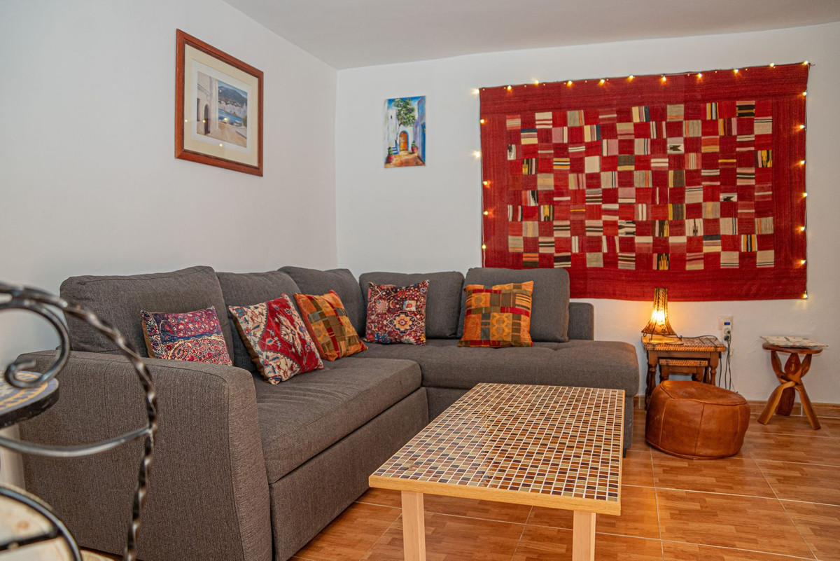 2 Bed Townhouse for sale in Alora Costa Del Sol, Málaga, Spain