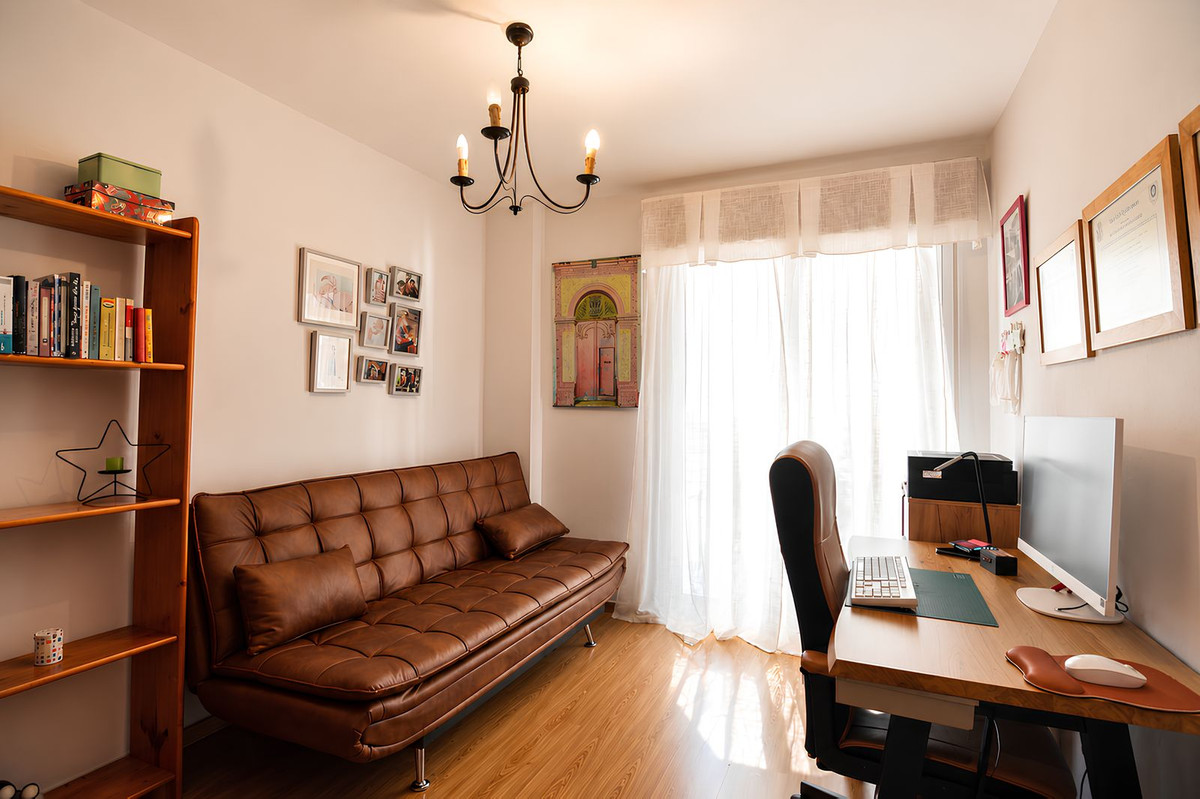 4 Bed Apartment for sale in Los Boliches Costa Del Sol, Málaga, Spain