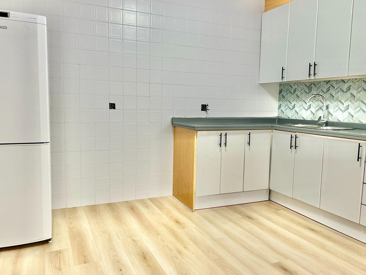 Se vende Apartamento Planta Media de 4 dormitorios en Costa Blanca, Alicante, España