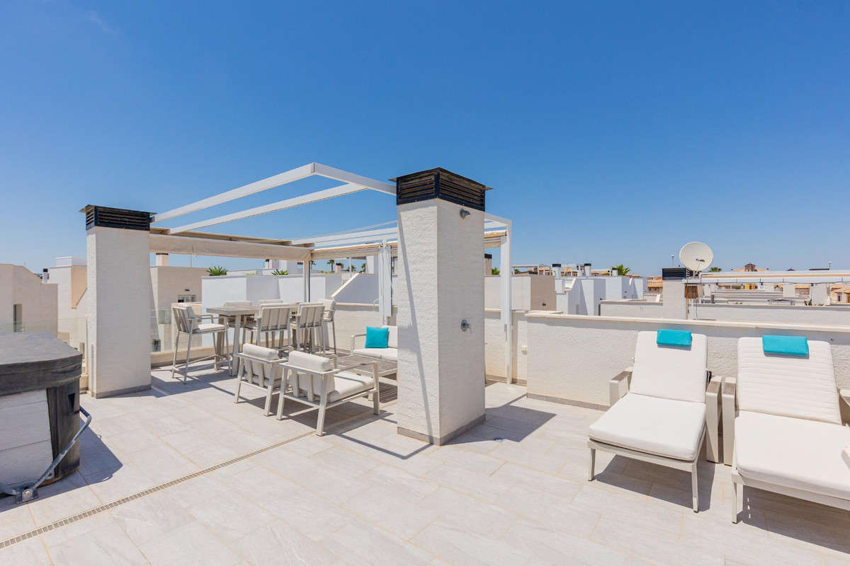 3 Bed Townhouse for sale in Lomas De Cabo Roig Costa Blanca, Alicante, Spain