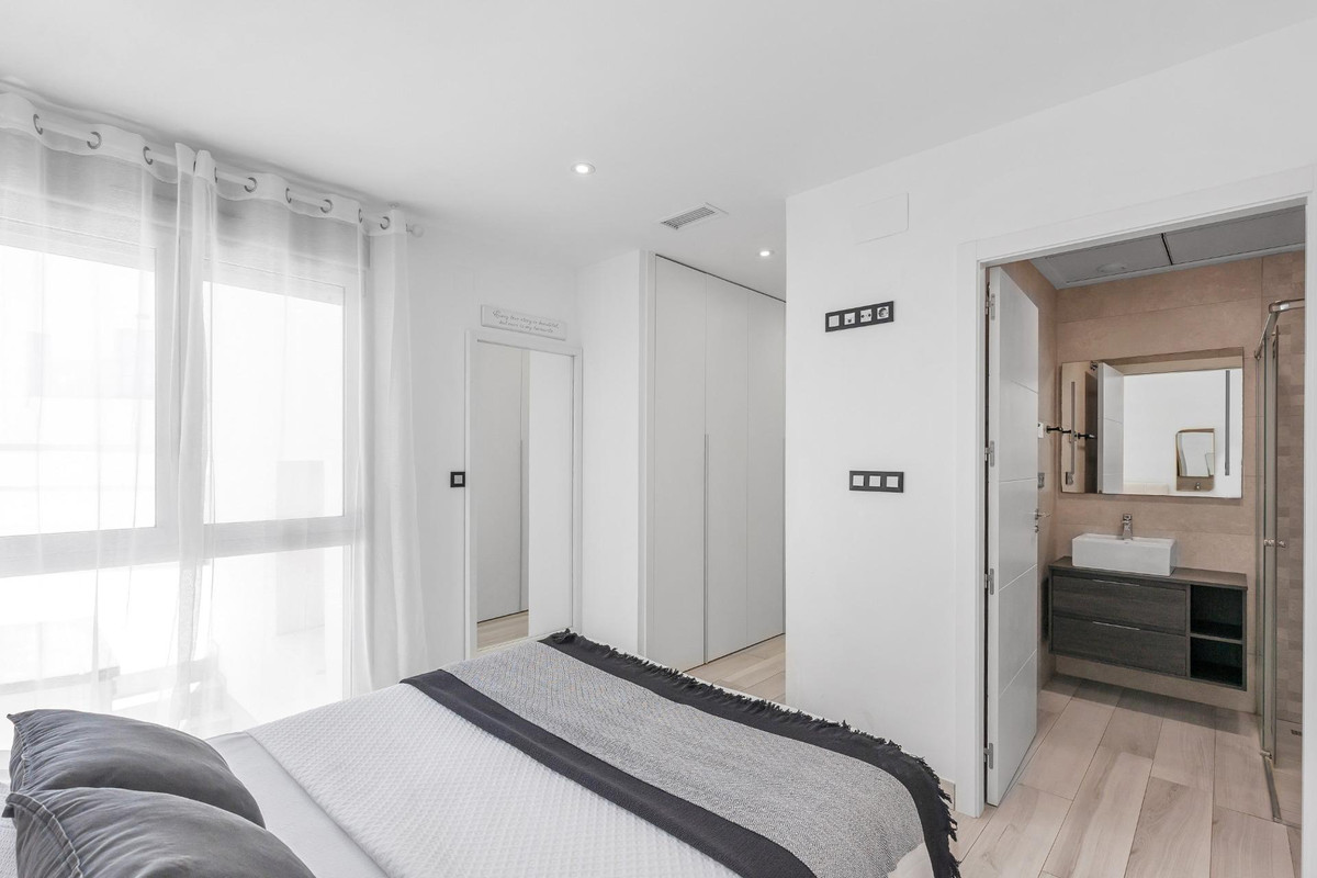 3 Bed Townhouse for sale in Lomas De Cabo Roig Costa Blanca, Alicante, Spain