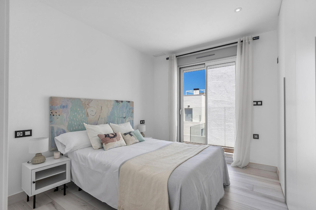 3 Bed Townhouse for sale in Lomas De Cabo Roig Costa Blanca, Alicante, Spain