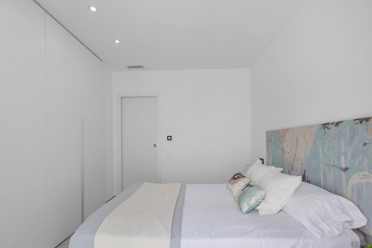 3 Bed Townhouse for sale in Lomas De Cabo Roig Costa Blanca, Alicante, Spain