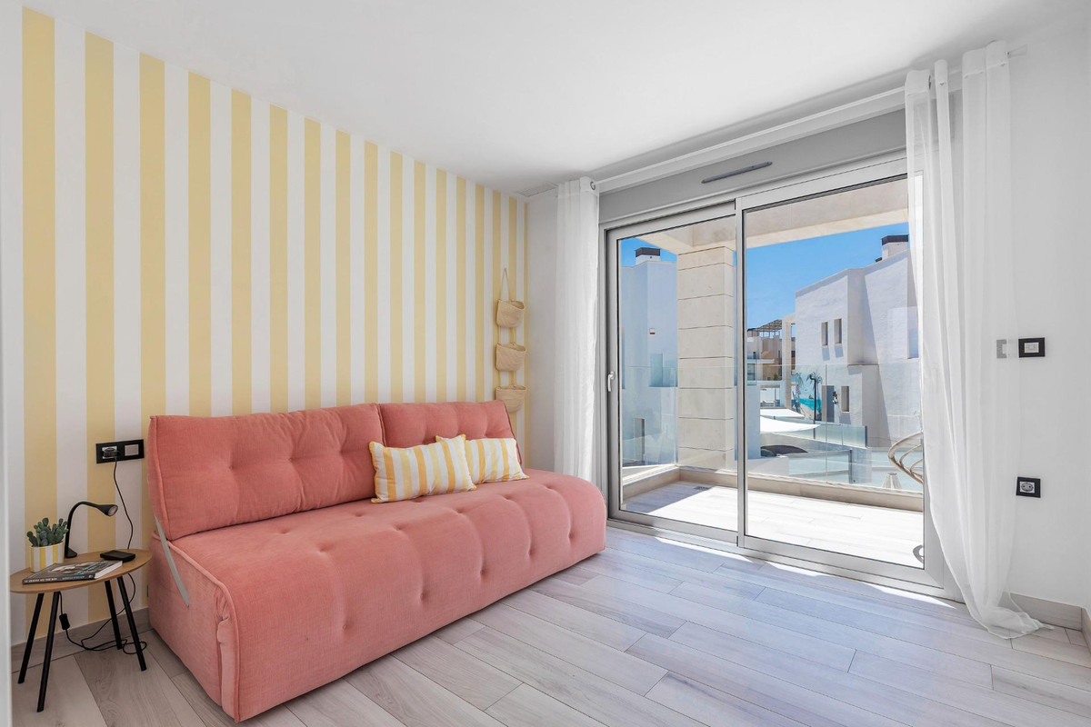 3 Bed Townhouse for sale in Lomas De Cabo Roig Costa Blanca, Alicante, Spain