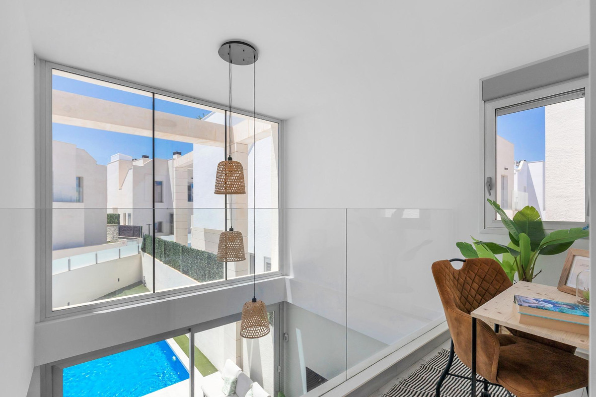 3 Bed Townhouse for sale in Lomas De Cabo Roig Costa Blanca, Alicante, Spain