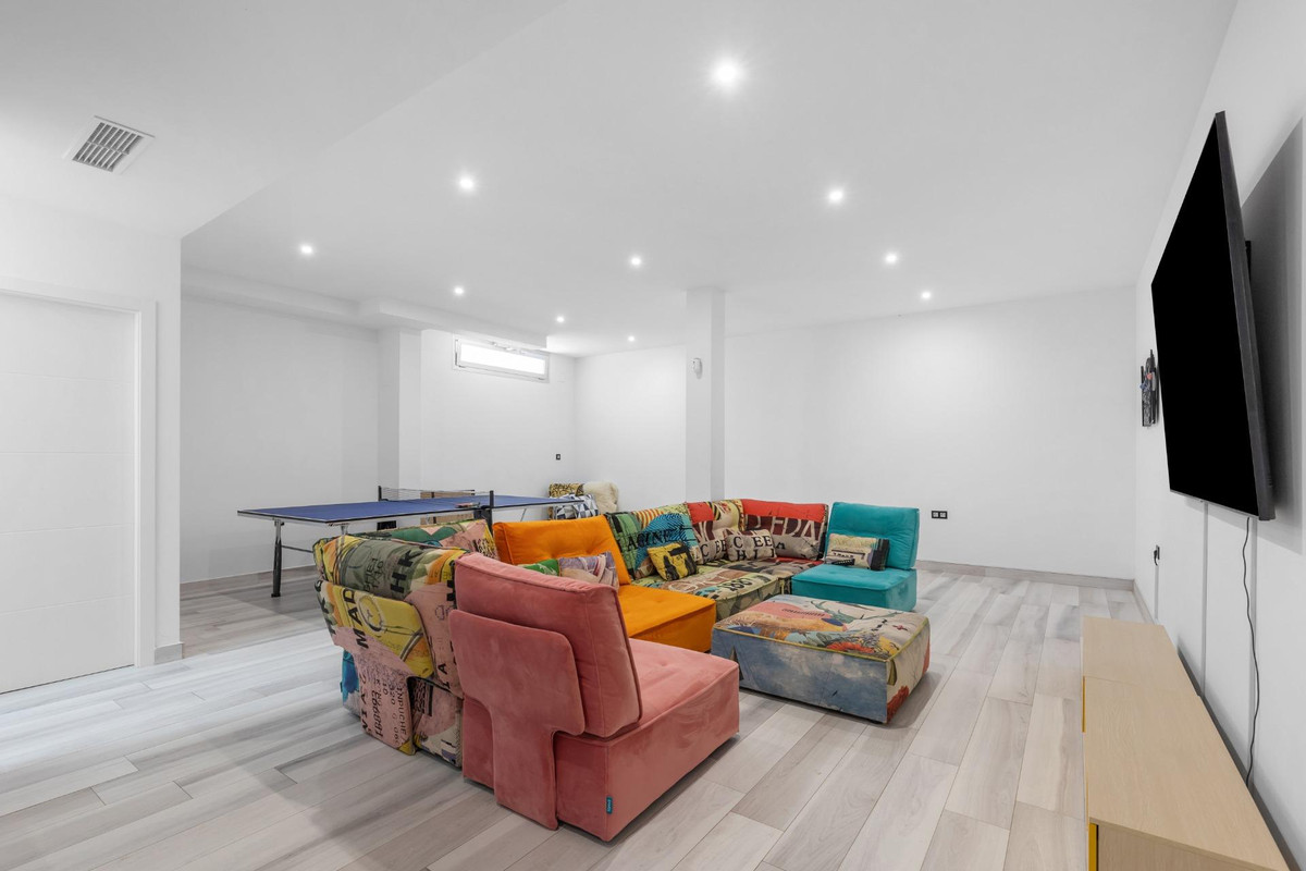 3 Bed Townhouse for sale in Lomas De Cabo Roig Costa Blanca, Alicante, Spain