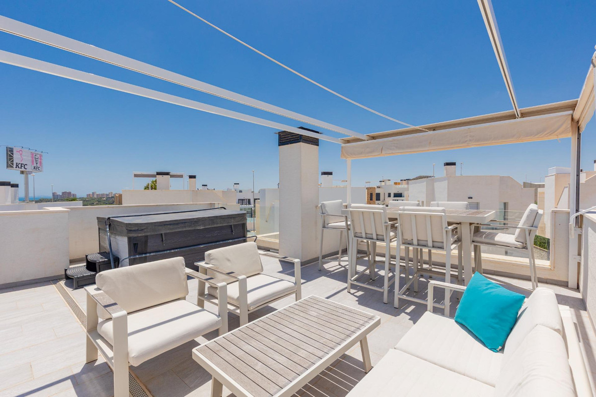 3 Bed Townhouse for sale in Lomas De Cabo Roig Costa Blanca, Alicante, Spain