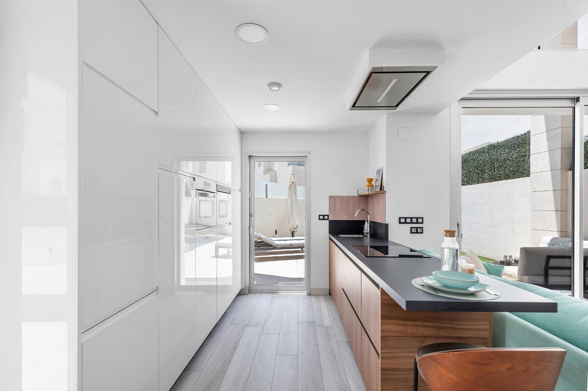 3 Bed Townhouse for sale in Lomas De Cabo Roig Costa Blanca, Alicante, Spain
