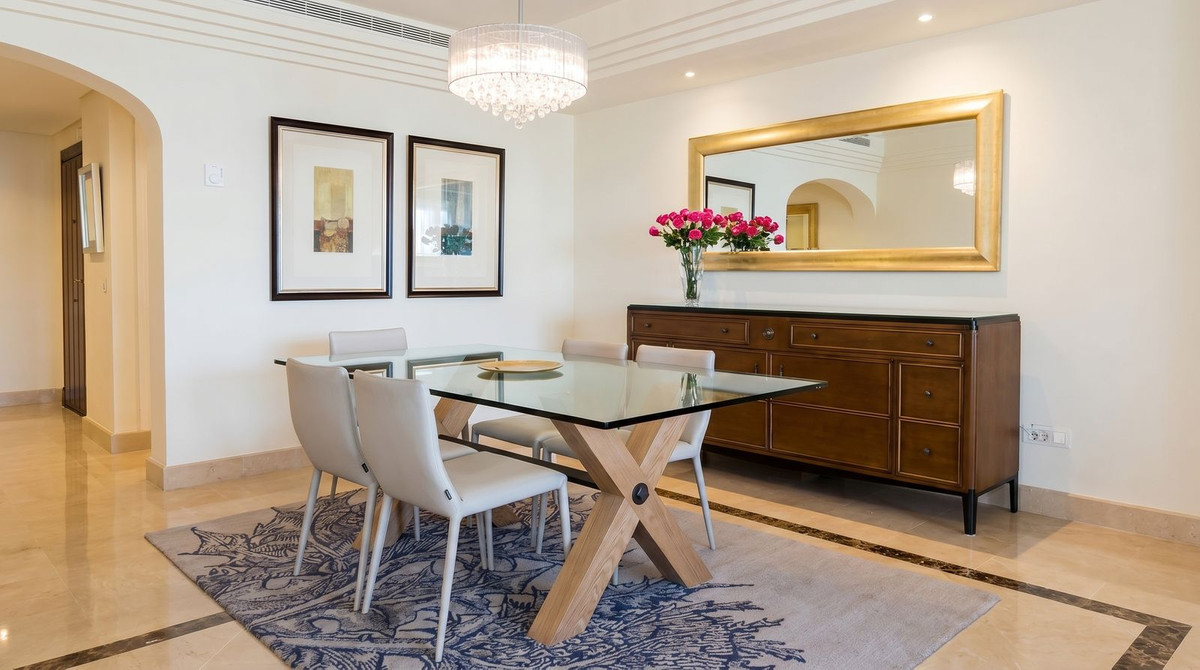 2 Bed Apartment for sale in Nueva Andalucía Costa Del Sol, Málaga, Spain