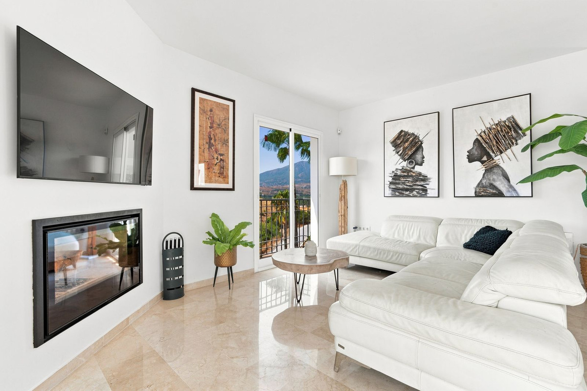 6 Bed Townhouse for sale in Mijas Costa Del Sol, Málaga, Spain