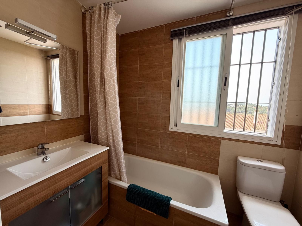 Se vende Adosada de 2 dormitorios en Costa Del Sol, Málaga, España