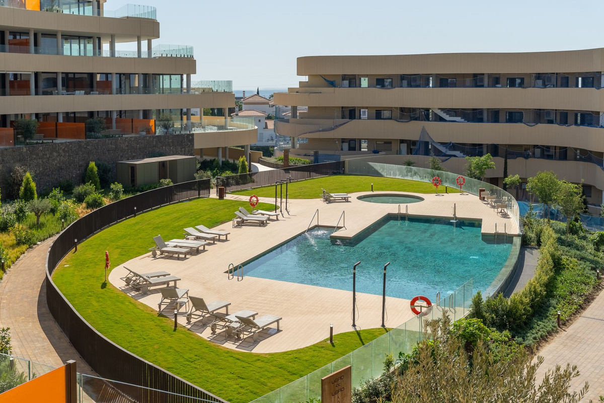 2 Bed Apartment for sale in Higueron Costa Del Sol, Málaga, Spain