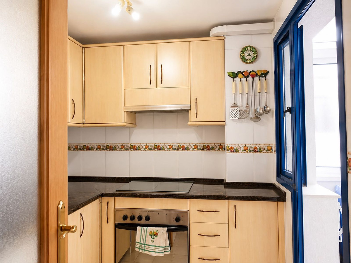 2 Bed Apartment for sale in Las Lagunas Costa Del Sol, Málaga, Spain