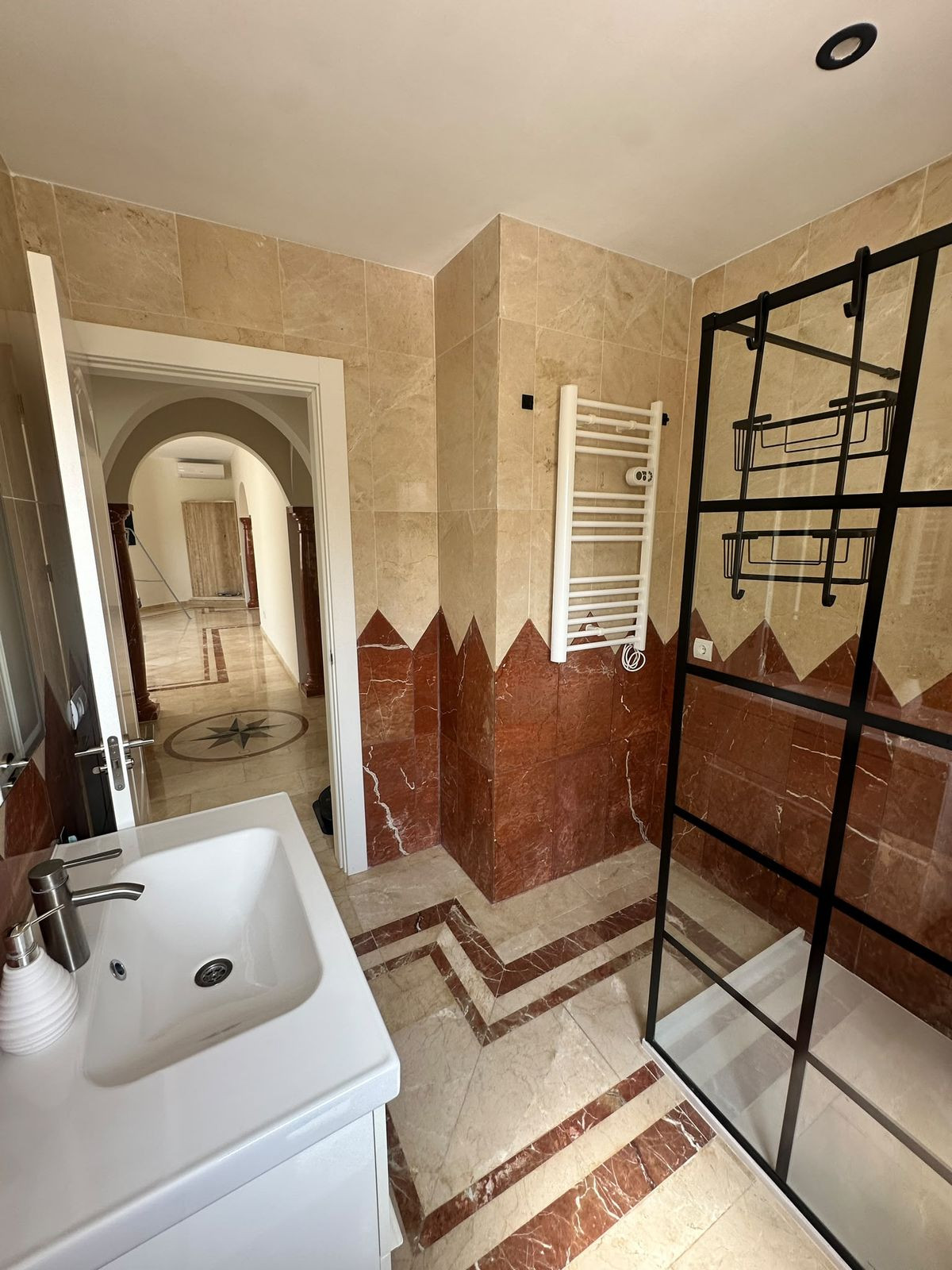 5 Bed Townhouse for sale in Estepona Costa Del Sol, Málaga, Spain