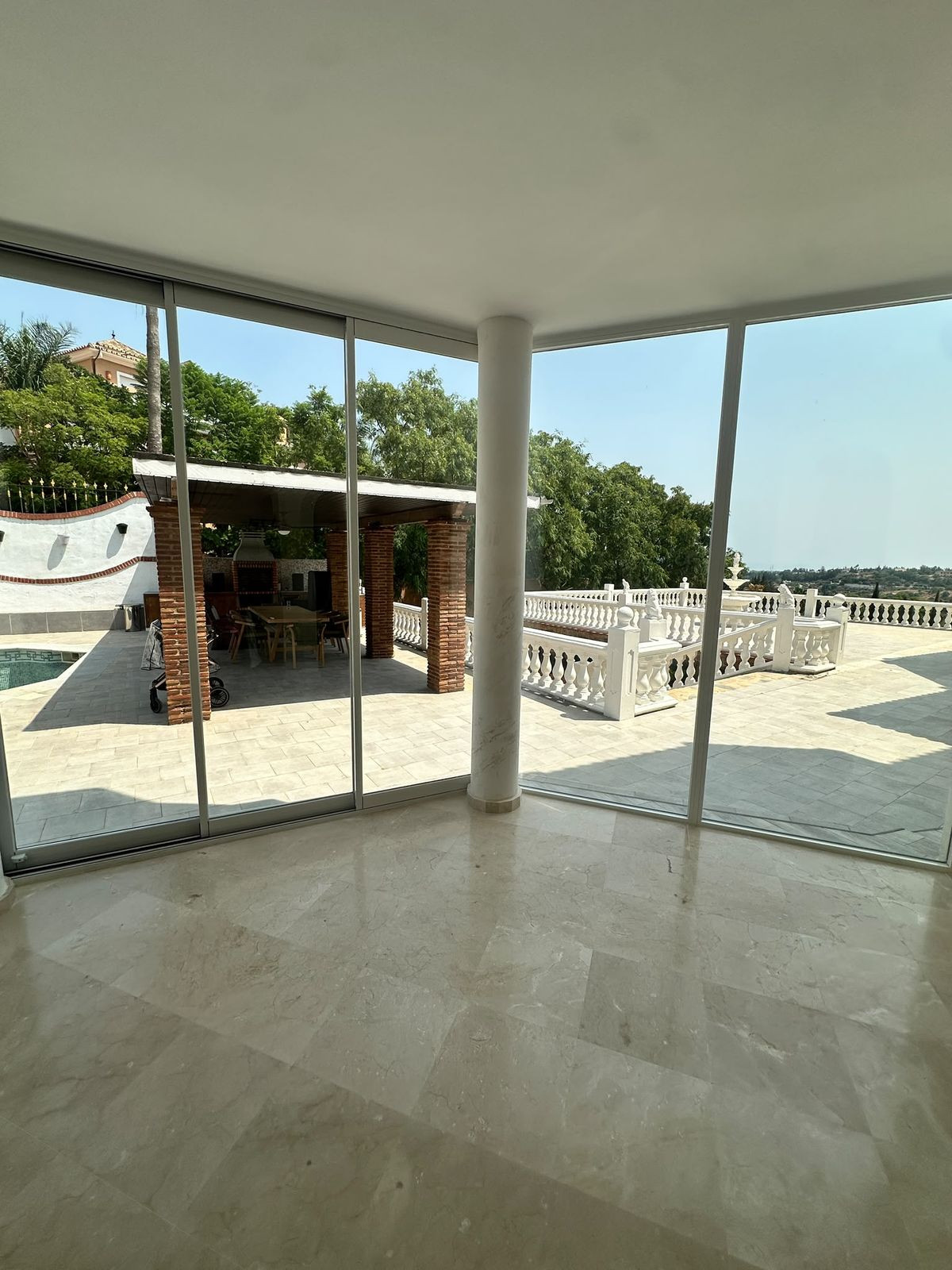 5 Bed Townhouse for sale in Estepona Costa Del Sol, Málaga, Spain