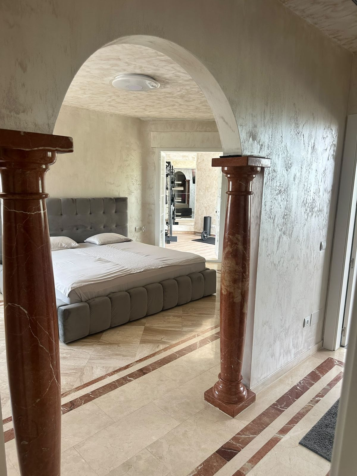 5 Bed Townhouse for sale in Estepona Costa Del Sol, Málaga, Spain