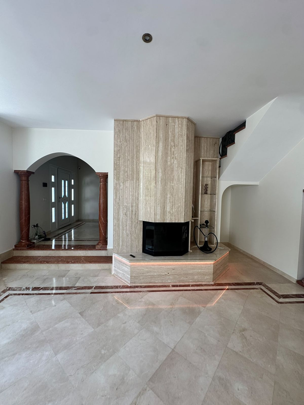 5 Bed Townhouse for sale in Estepona Costa Del Sol, Málaga, Spain