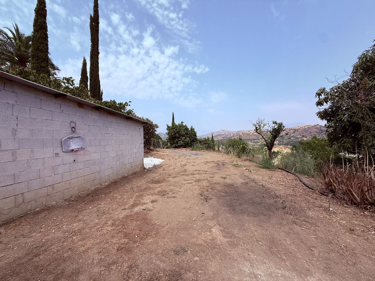 Plots for sale in Coín Costa Del Sol, Málaga, Spain