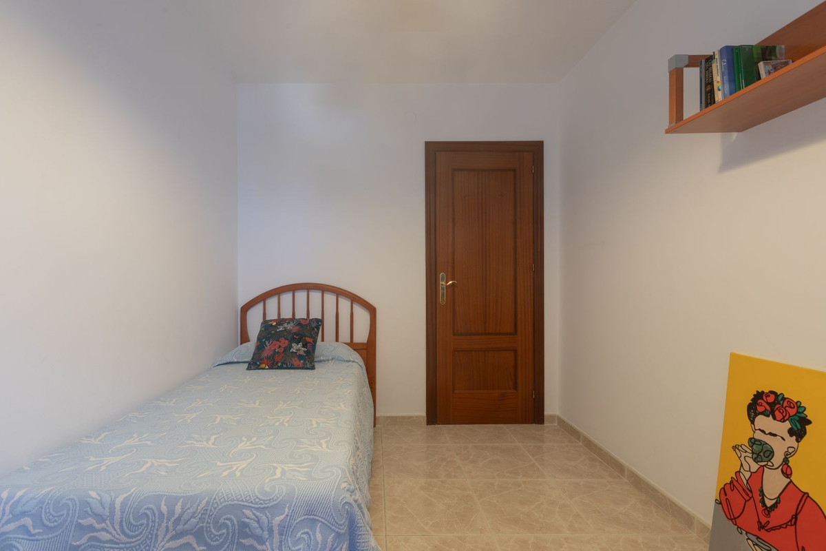 3 Bed Apartment for sale in Los Boliches Costa Del Sol, Málaga, Spain