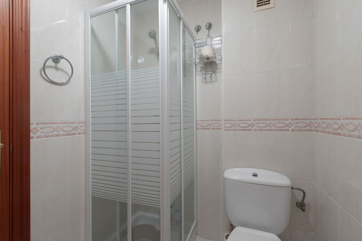 3 Bed Apartment for sale in Los Boliches Costa Del Sol, Málaga, Spain
