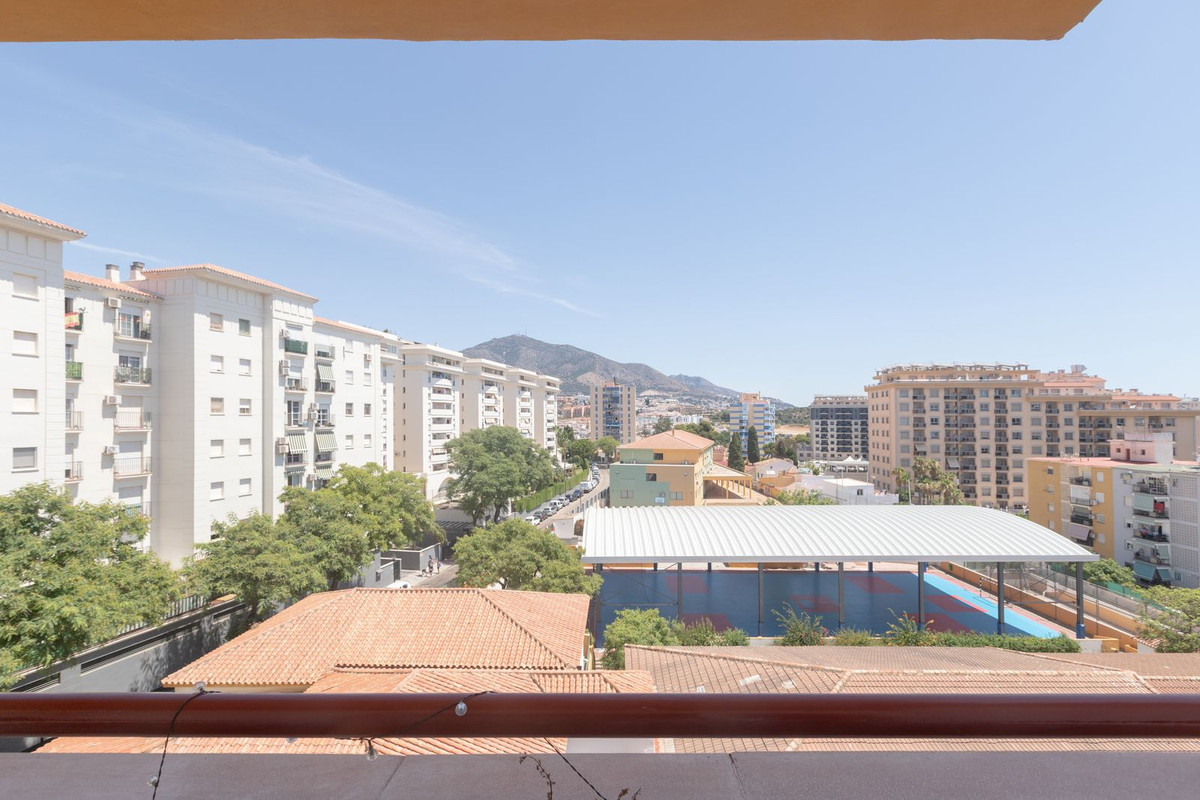 3 Bed Apartment for sale in Los Boliches Costa Del Sol, Málaga, Spain