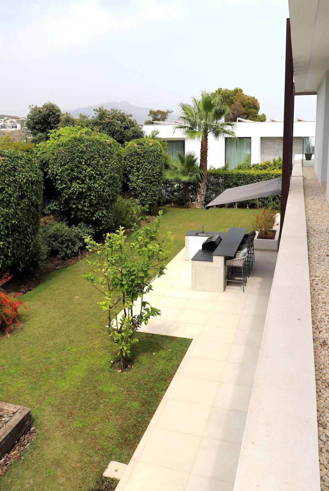 5 Bed Townhouse for sale in New Golden Mile Costa Del Sol, Málaga, Spain